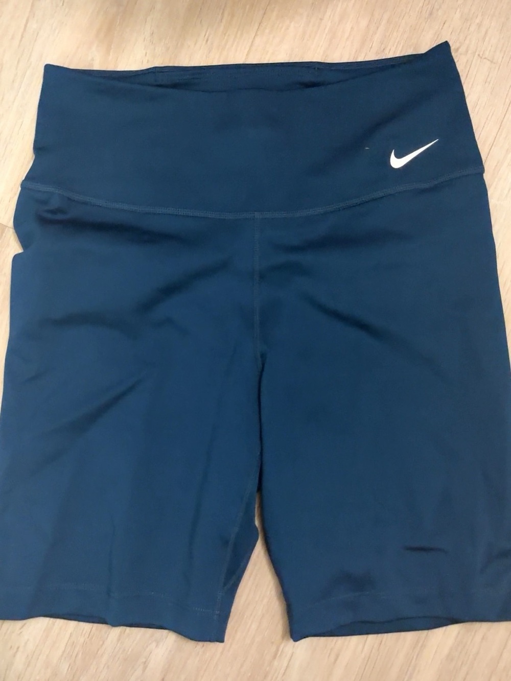 Nike Women’s Dark Blue High-Rise Bike Shorts